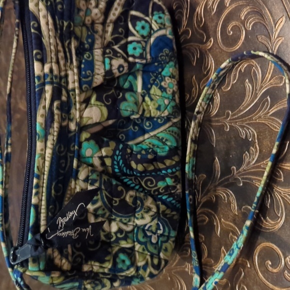 Vera Bradley Small Crossbody Blue Rhapsody Purse - Picture 4 of 4